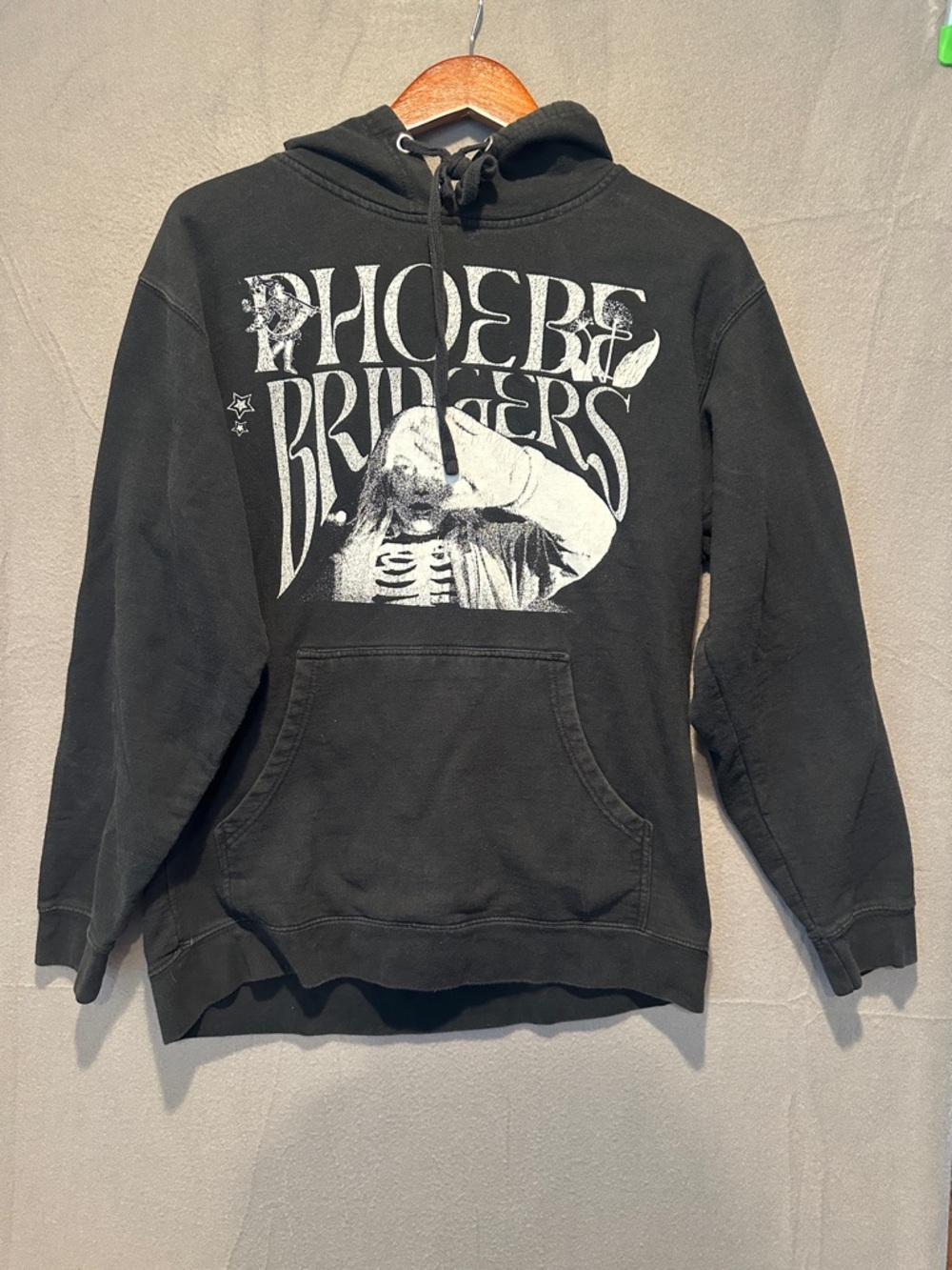 Black Graphic Hoodie Sweater - Women
